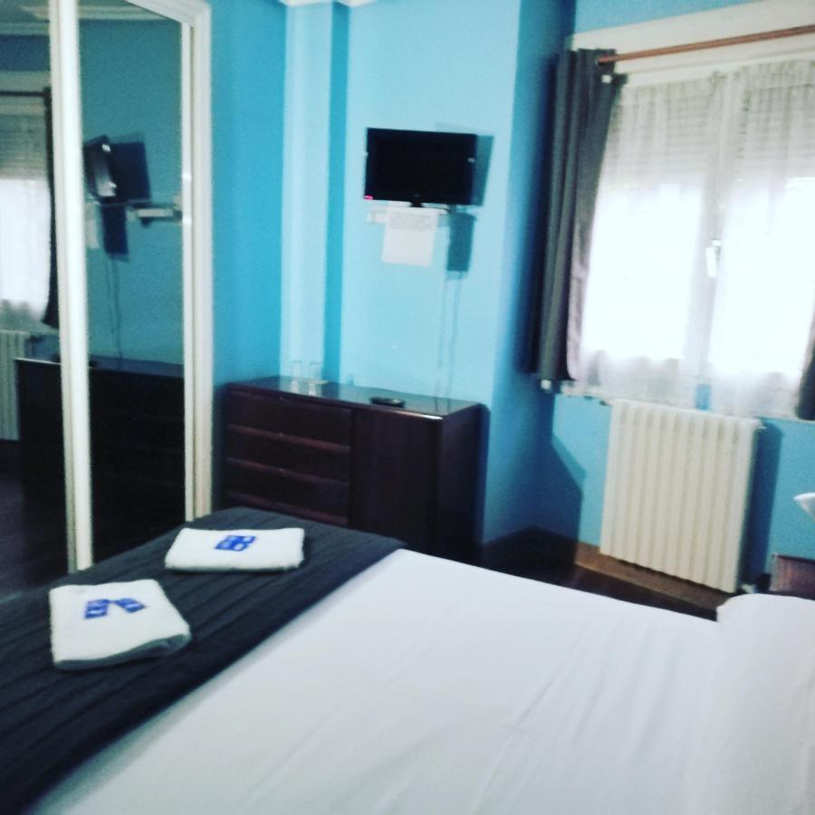 Hotel Txoko Maitea Pentsioa Urnieta Exteriér fotografie